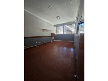 ALQUILO/IDEAL OFICINA-CONSULTORIO