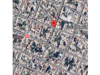 Vendo cochera calle Laprida y Santiago del Estero