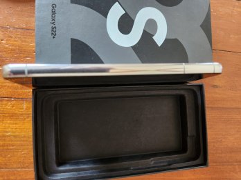 Vendo Samsung S22 + Blanco Usado como Nuevo
