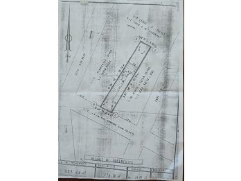 OPORTUNIDAD CASA A RECICLAR EN CALLE URUGUAY AL 200