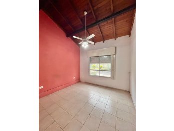 CASA B° PRIVADO VILLA LOS ALAMOS