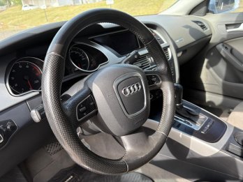 AUDI A5 Sportback 2.0 T FSI. Recibo vehículos