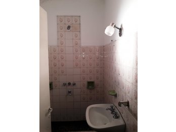 Vende Duplex calle Victoria