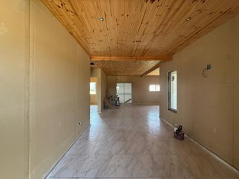 Oro Verde – Lote con Construcción en Venta