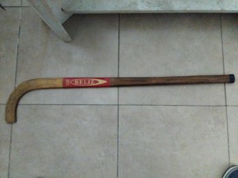 VENDO PALO HOCKEY BELIZ JUVENIL