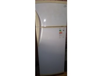 Heladera con freezer Gafa Vendo !