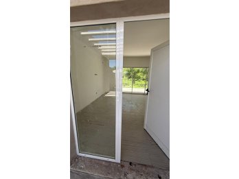 HERMOSA CASA A ESTRENAR EN ORO VERDE, 2 DORM Y FONDO VERDE.