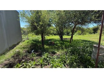 HERMOSA CASA A ESTRENAR EN ORO VERDE, 2 DORM Y FONDO VERDE.