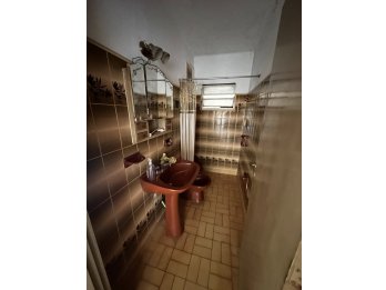 ✅️VENDO CASA 3 DOR, COCHERA. ZONA EJÉRCITO U$D 55.000🔥