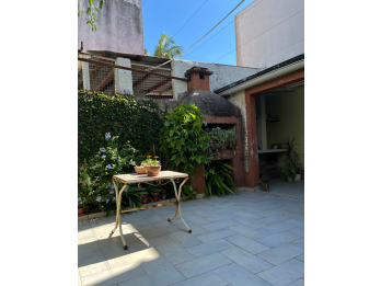 CASA EN VENTA. ZONA PARQUE. MEXICO Y SANTIAGO DEL ESTERO