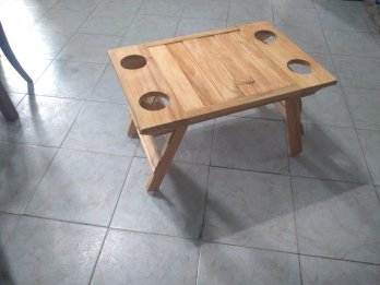 vendo mesitas cerveceras y pizarras doble