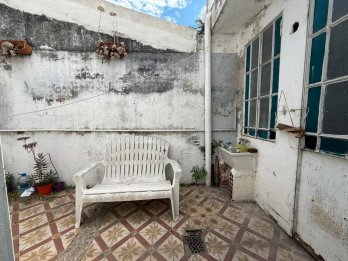 Zona centro, Pasaje Baucis - Casa en Venta