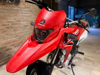 Honda XRE 300 Rally. Recibo vehiculos