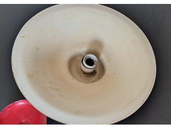 2 lámparas de techo, vidrio y chapa
