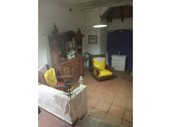 OPORTUNIDAD . VENDO CASA