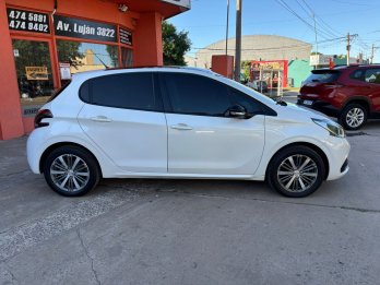 Peugeot 208 IN CONCERT-2020