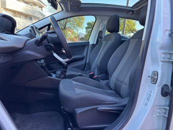 Peugeot 208 IN CONCERT-2020