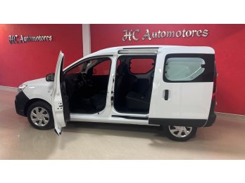 RENAULT KANGOO CONFORT 5 PASAJEROS !!!