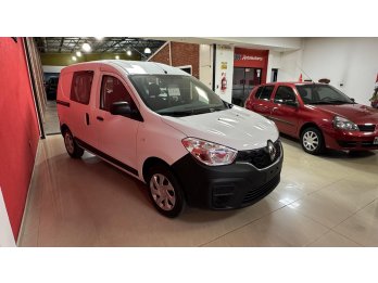 RENAULT KANGOO CONFORT 5 PASAJEROS !!!