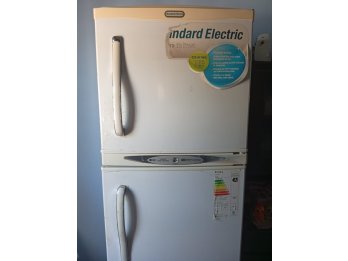 Vendo Heladera con Freezer No Frost 324 Lts!