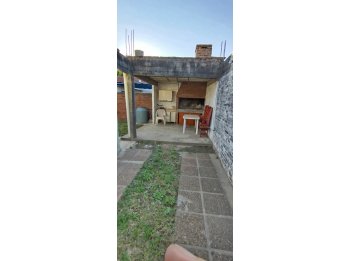 EN VENTA CASA ZONA NEWBERY