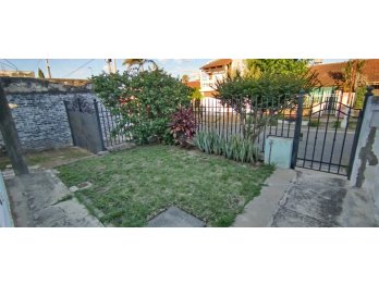EN VENTA CASA ZONA NEWBERY