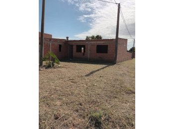 🟦✨ SE VENDE TERRENO EN ESQUINA + CASA SEMI CONSTRUIDA ✨🟦