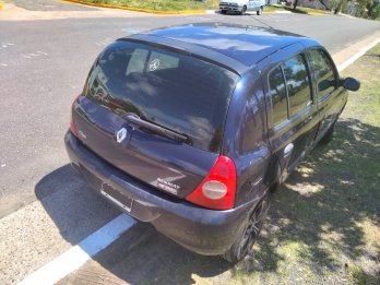 VENDO clio 2 2006 EXCELENTE ESTADO