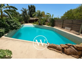 QUINCHO CON GRAN PISCINA EN SAUCE MONTRULL, Entrega y cuotas