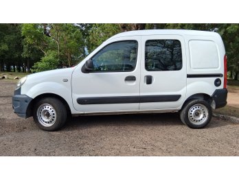 Vendo Kangoo 2015 1.6 16v Nafta