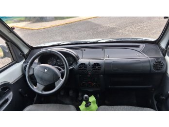 Vendo Kangoo 2015 1.6 16v Nafta