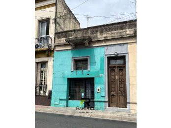 VENTA CASA ANTIGUA CASCO CENTRICO