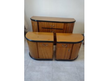 Mesitas de luz y comoda