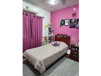 EN VENTA CASA DE 4 DORMITORIOS EN COLONIA AVELLANEDA