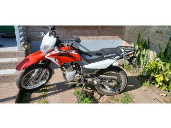 Vendo xr 150 año 2021
