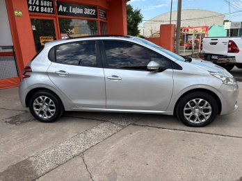 208 ALLURE 1.6 Touchscreen-2015