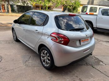 208 ALLURE 1.6 Touchscreen-2015