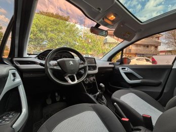 208 ALLURE 1.6 Touchscreen-2015