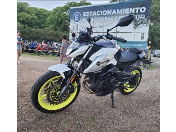 Cf moto nk 650
