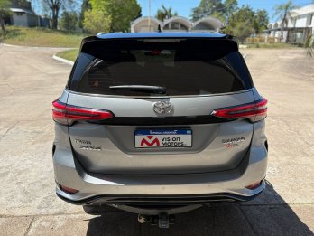 TOYOTA SW4 versiones ¡¡ 0KM CON ENTREGA INMEDIATA !!
