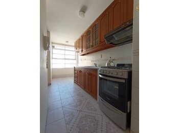 ALQUILER - ZONA CENTRO - DEPTO AMPLIO