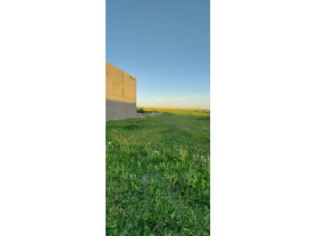 #VENTA – TERRENO SOBRE AV. LOS CISNES 🏡✨