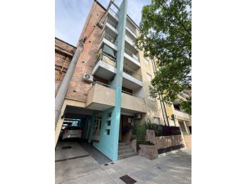 DEPARTAMENTO UN DORMITORIO CON COCHERA. CALLE LA RIOJA