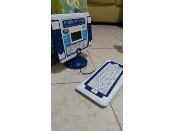 Mini computadora con 60 funciones de estudio y juegos.