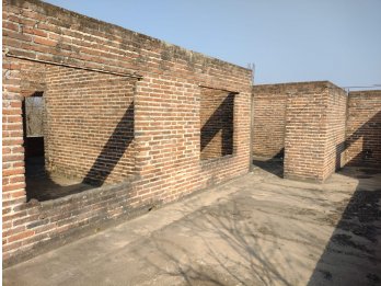 Venta deposito y casa a terminar