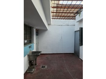 CASA AV RAMIREZ A METROS DE 25 DE MAYO