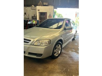 Astra II GL 2.0 5ptas 2010