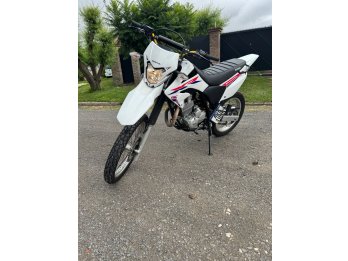 Vendo Honda tornado 2023