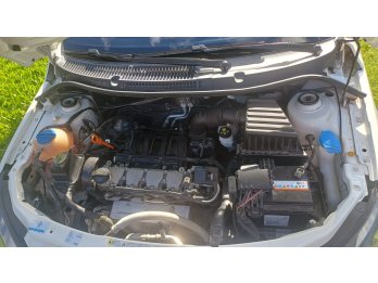 Saveiro impecable con 80 mil km (reales)