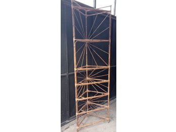 Repisa esquinera de caña